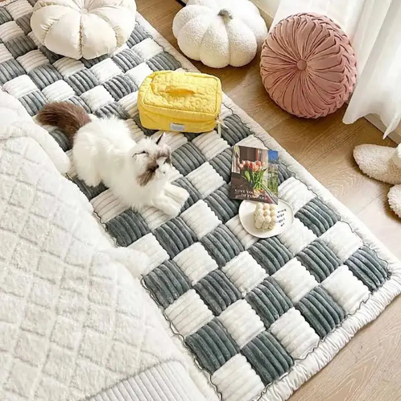 Cream Plaid Fuzzy Pet Mat