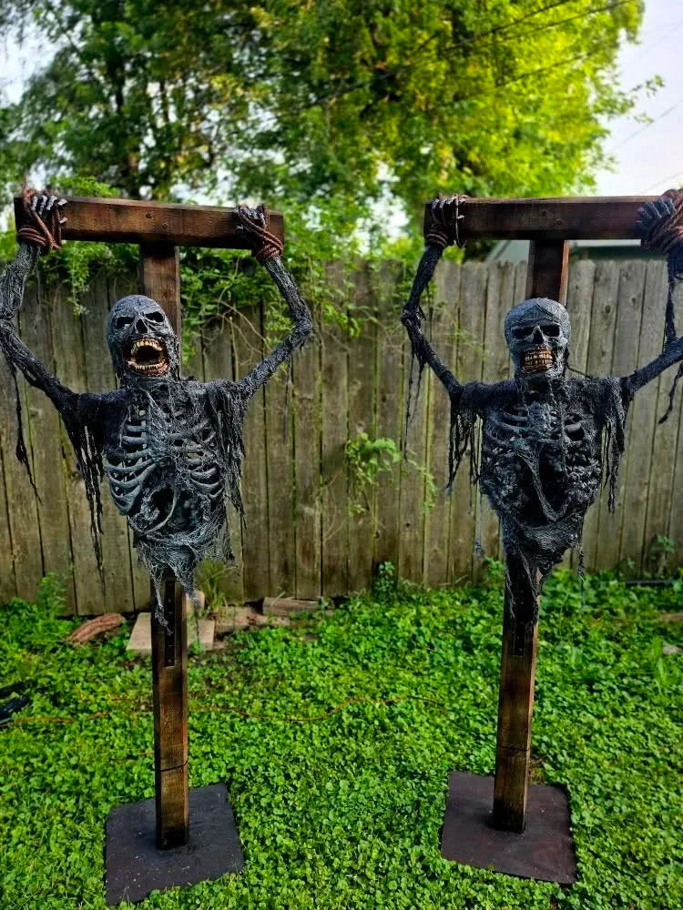 Deranged Corpse - Halloween Decoration