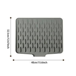 No-Spill Silicone Kitchen Drying Mat – Heat Resistant & Water Drainage